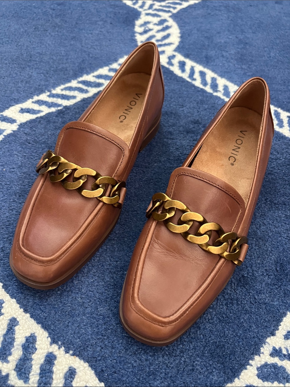 Vionic Brown Leather Loafers with Gold Chain Accent